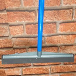 Rodo de plástico médio