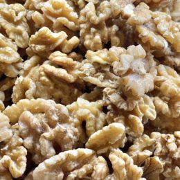 Castanha de Nozes Mariposa inteira