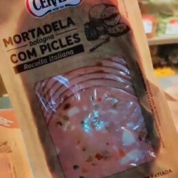Ceratti : Mortadela com picles