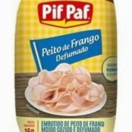 Peito de frango defumado Pif Paf