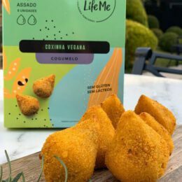 Coxinha vegana com cogumelo Lifeme